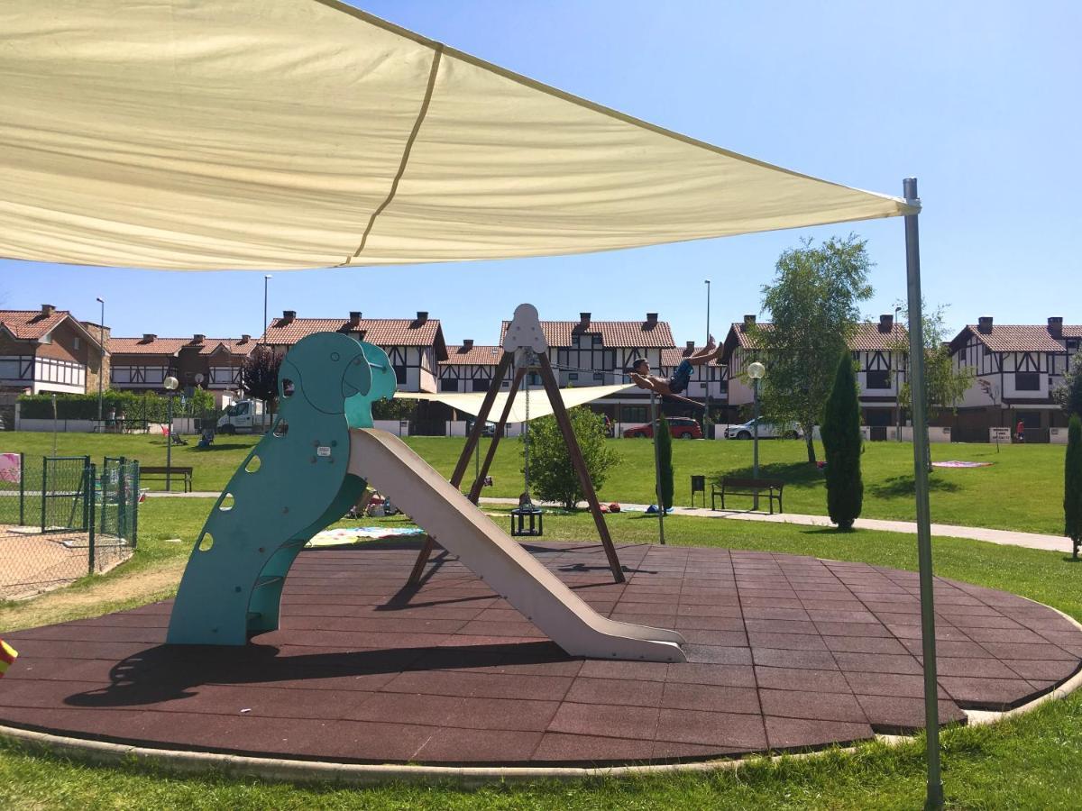 Apartamento El Robledal Cirueña Exteriör bild